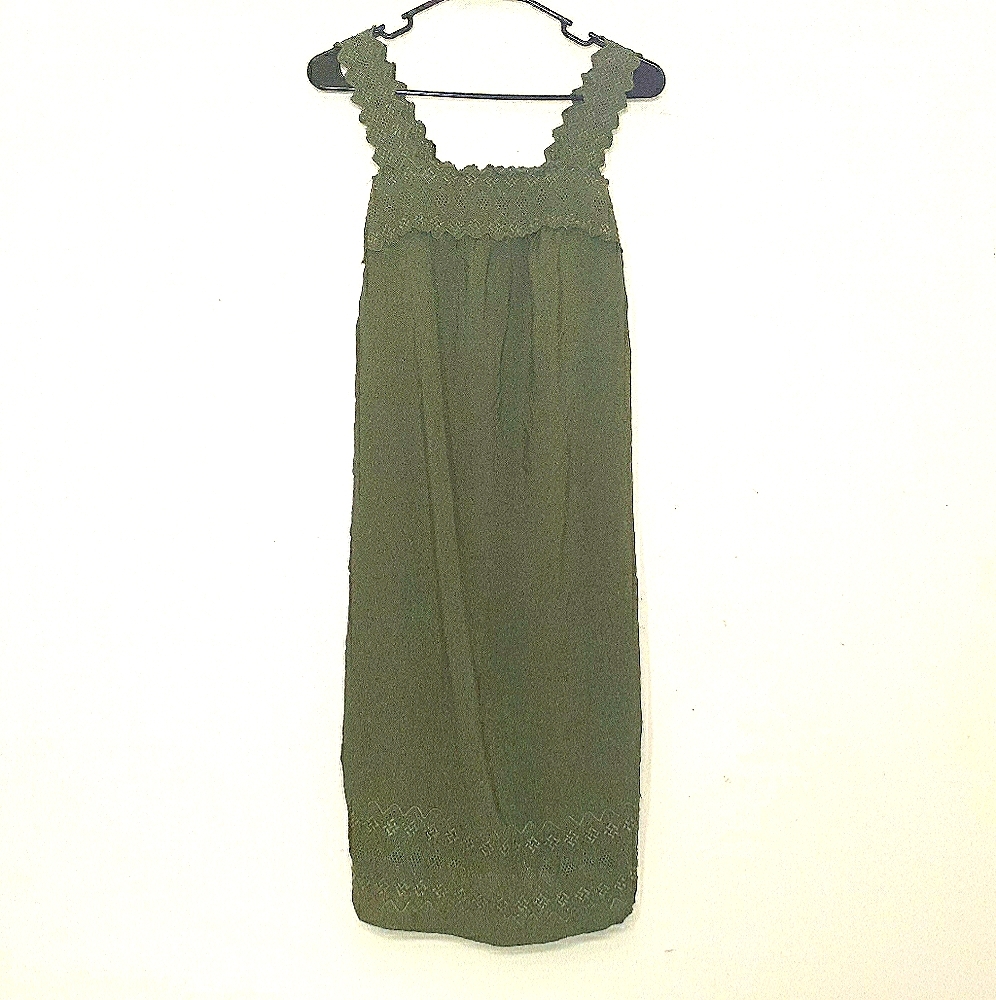Old Navy Green Embroidered Dress